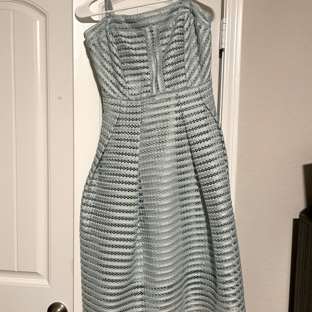 Strapless dress